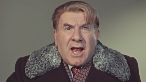 ТЕСТ: Продолжите цитату товарища Огурцова из фильма «Карнавальная ночь»!