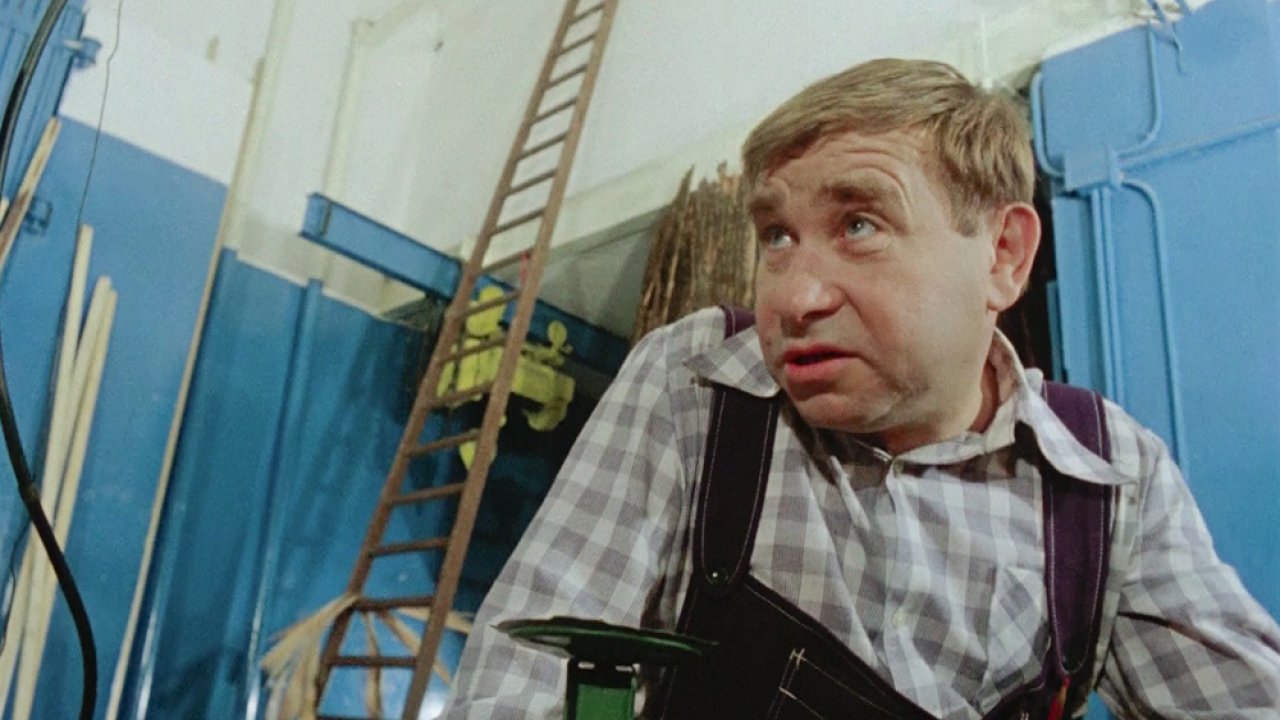 ТЕСТ: Угадайте фильмы с Михаилом Светиным по одному кадру!