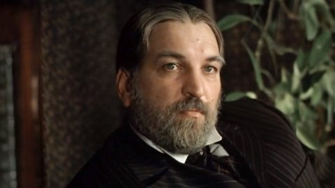 ТЕСТ: Насколько хорошо вы знаете фильмы с Алексеем Петренко?